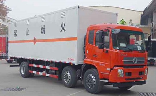 8.6米天錦易燃?xì)怏w廂式車(chē)